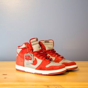Nike Dunk High Top UNLV size 10.5